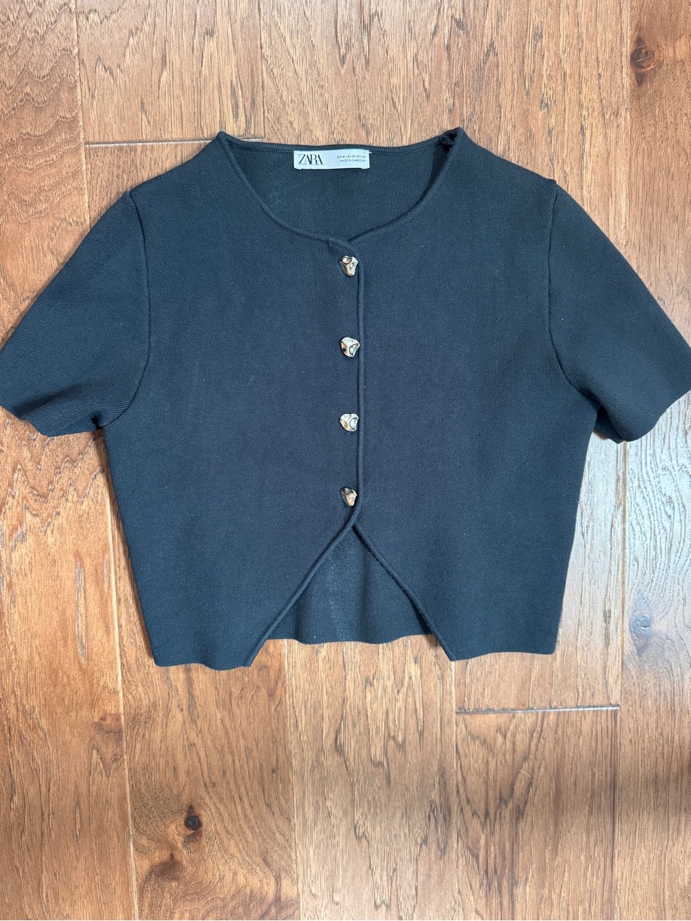 Zara Black Short-Sleeve Cropped Button Cardigan
